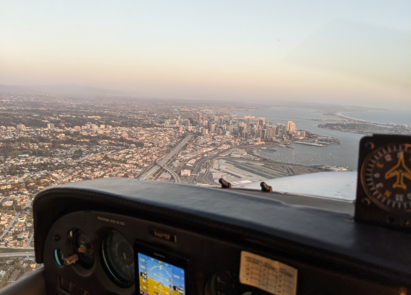 Flying Lessons, Instruction, Training in San Diego, California